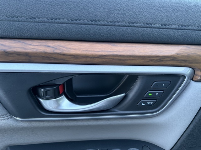 used 2017 Honda CR-V car, priced at $23,795