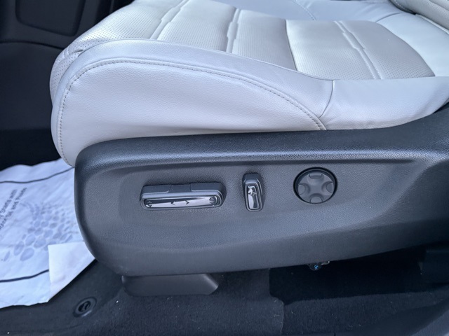 used 2017 Honda CR-V car, priced at $23,795