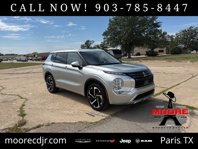 2024 Mitsubishi Outlander SEL's photo