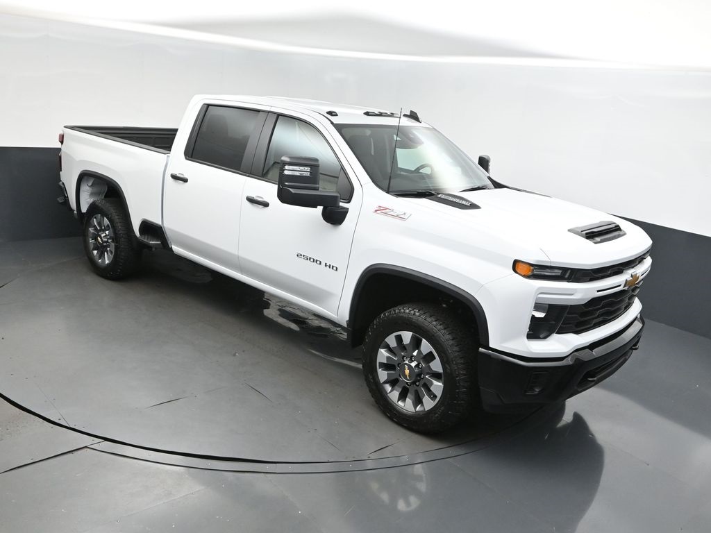 2025 Summit White Chevrolet Silverado 2500HD Custom Truck
