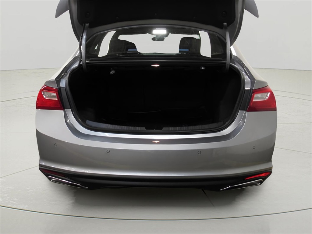 2023 Chevrolet Malibu RS photo 4