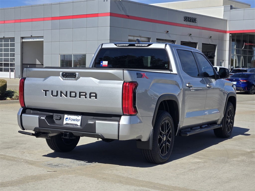 2026 Toyota Tundra SR5 CrewMax photo 4