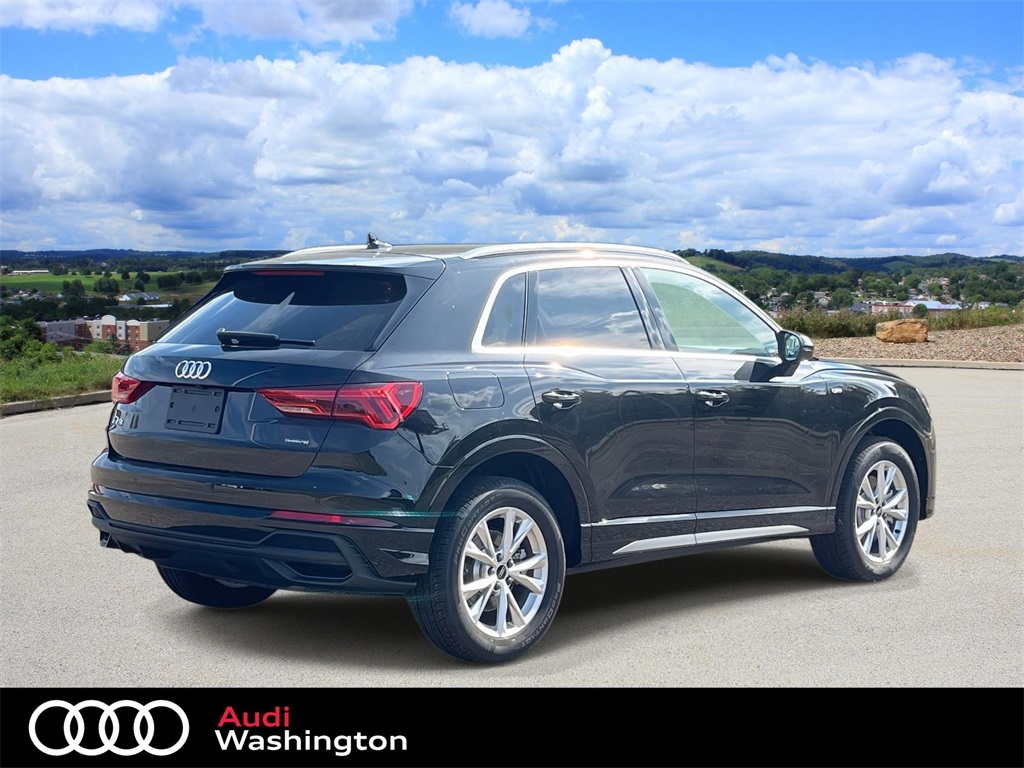 2025 Audi Q3 Premium S line 45 TFSI photo 3