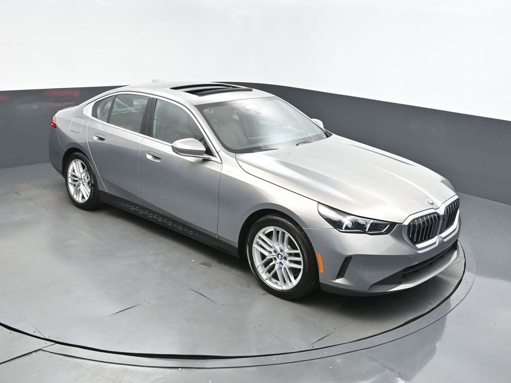 2024 Oxide Gray Metallic BMW 5 Series 530i Sedan