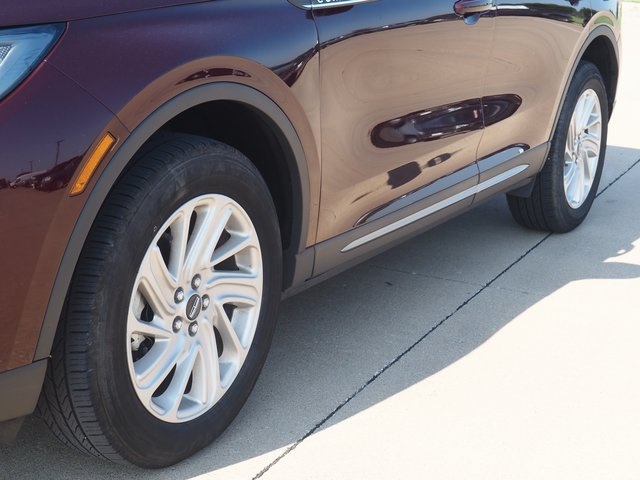2021 Lincoln Corsair Standard photo 10