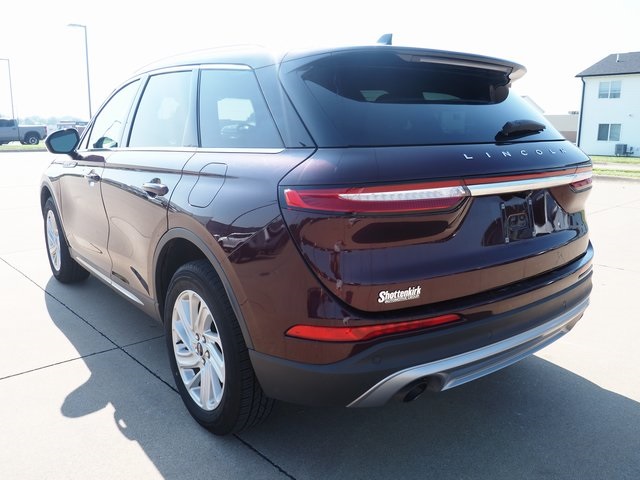 2021 Lincoln Corsair Standard photo 17