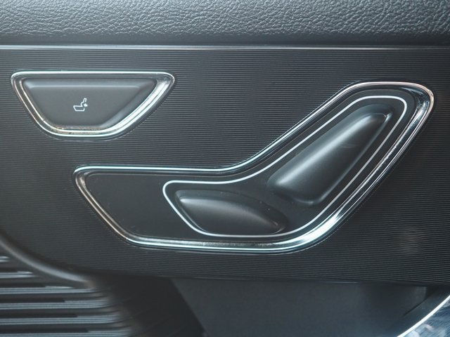2021 Lincoln Corsair Standard photo 27