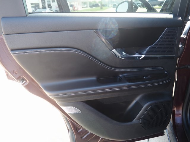 2021 Lincoln Corsair Standard photo 44