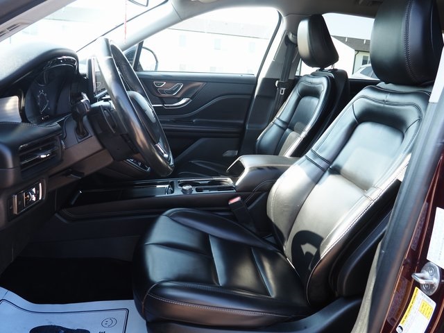 2021 Lincoln Corsair Standard photo 6