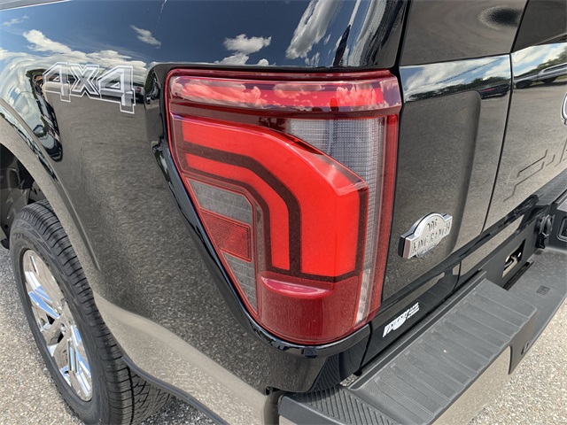 2025 Agate Black Metallic Ford F-150 King Ranch 4X4 Truck