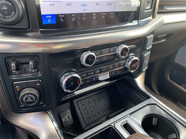 2025 Agate Black Metallic Ford F-150 King Ranch 4X4 Truck