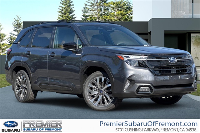 2025 Subaru Forester Touring's photo
