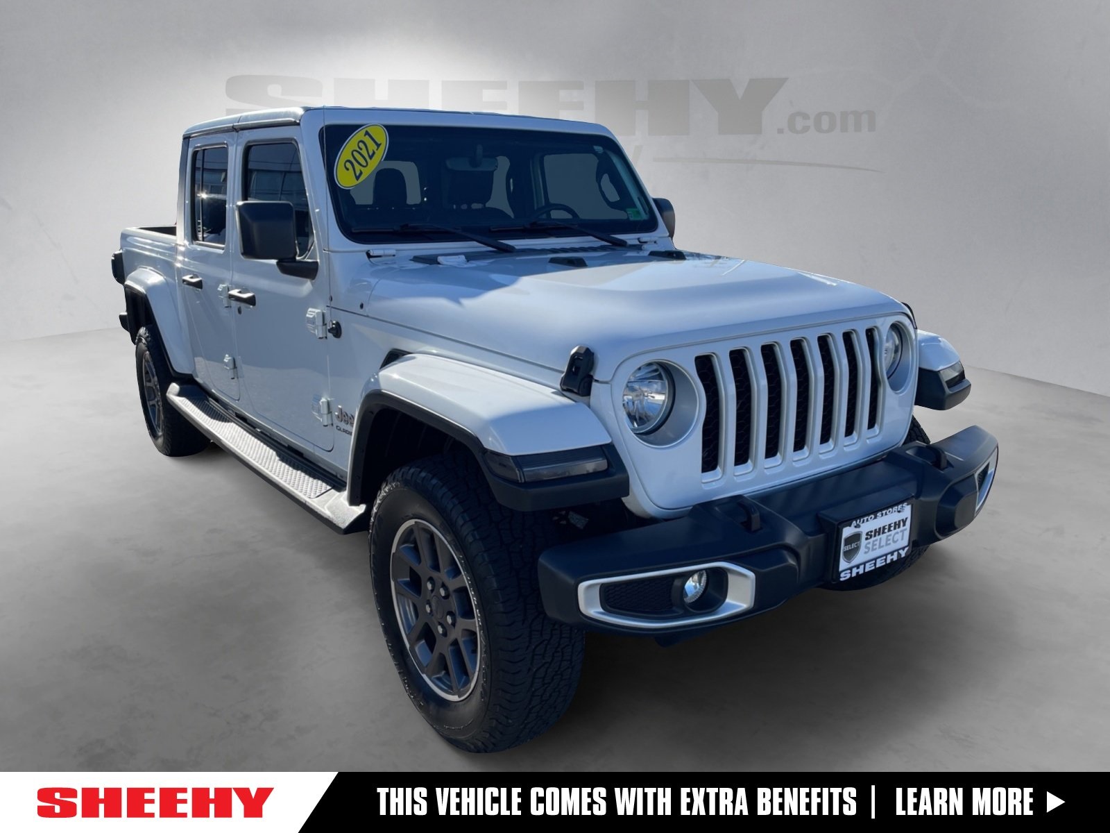 2021 Jeep Gladiator Overland's photo