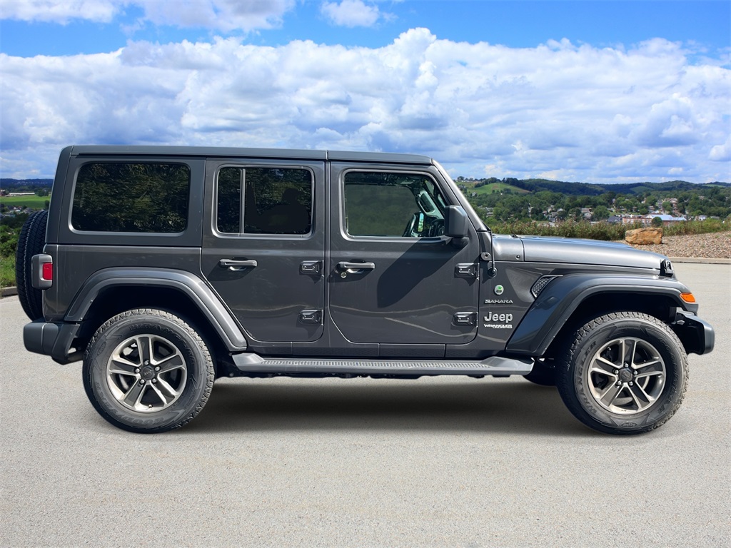 2020 Jeep Wrangler Unlimited Sahara photo 2