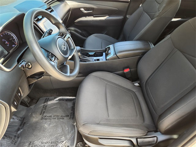 2024 Shimmering Silver Hyundai Tucson SE AWD SUV
