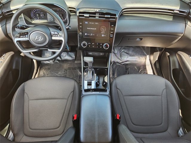 2024 Shimmering Silver Hyundai Tucson SE AWD SUV
