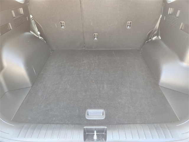 2024 Shimmering Silver Hyundai Tucson SE AWD SUV