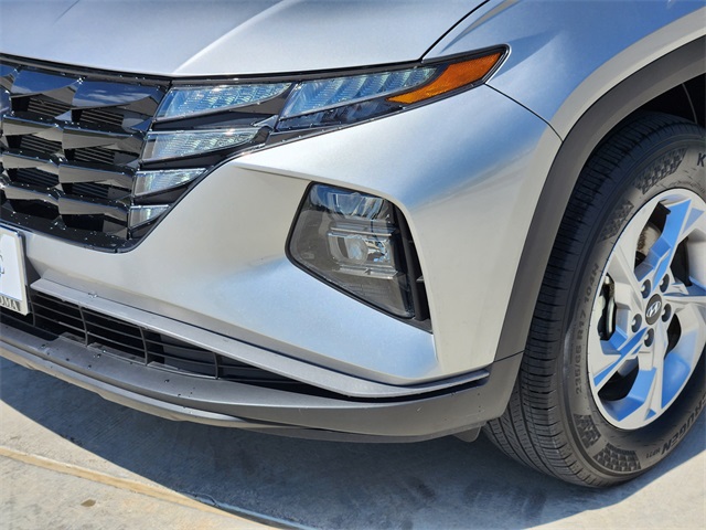 2024 Shimmering Silver Hyundai Tucson SE AWD SUV