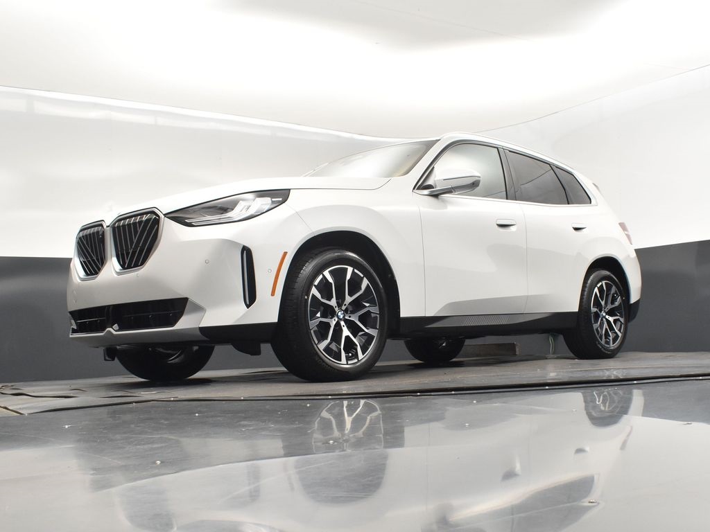 2025 Mineral White Metallic BMW X3 30 xDrive AWD SUV