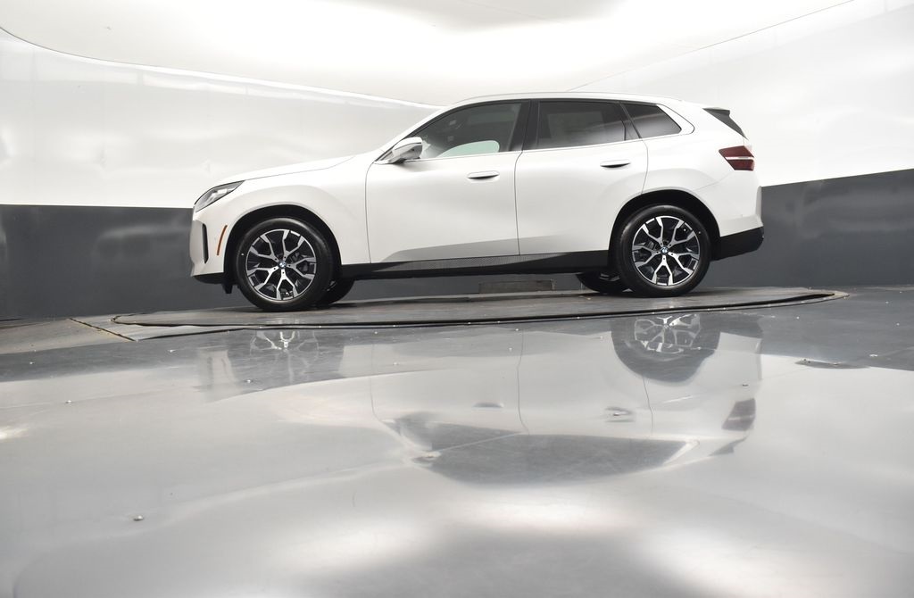 2025 Mineral White Metallic BMW X3 30 xDrive AWD SUV