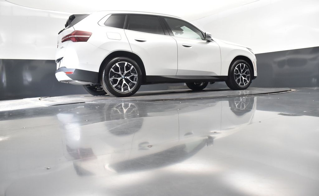 2025 Mineral White Metallic BMW X3 30 xDrive AWD SUV