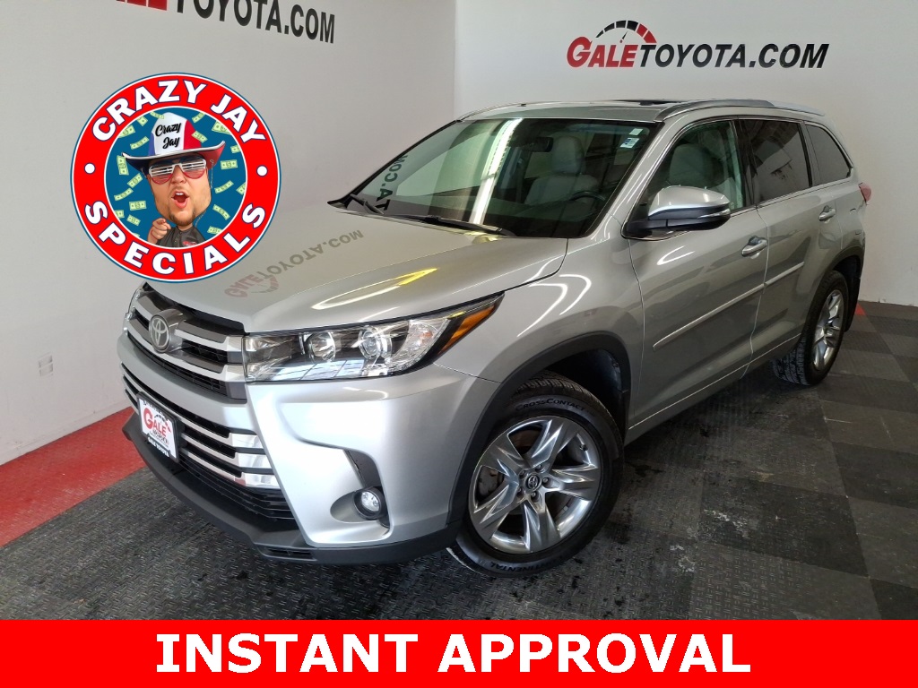 2019 Toyota Highlander Limited's photo