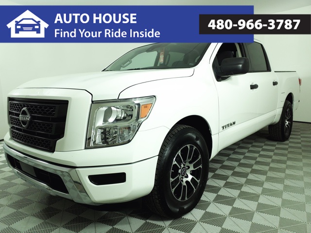 201312023 Nissan Titan SV