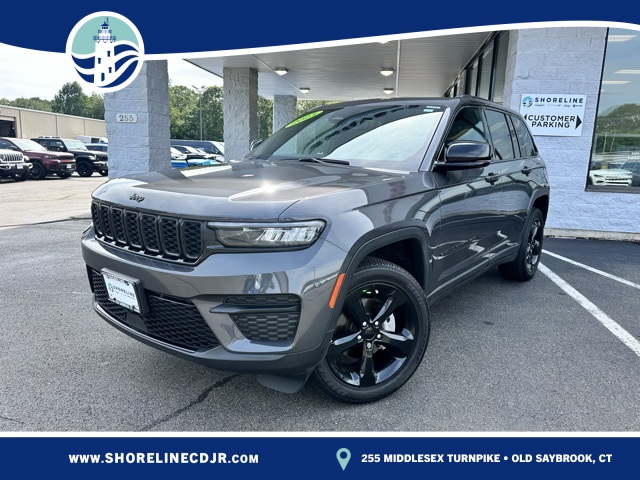 2023 Baltic Gray Metallic Clearcoat Jeep Grand Cherokee Altitude SUV