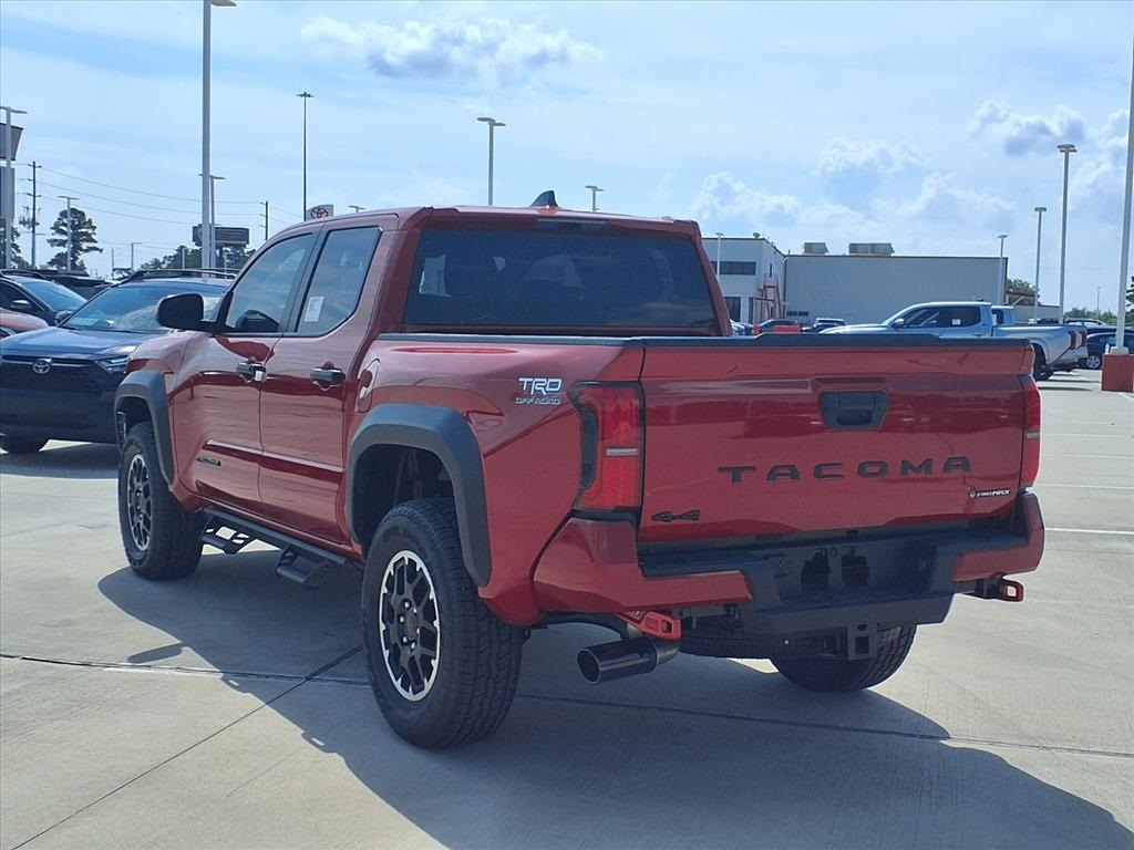 2025 Toyota Tacoma TRD Off-Road Double Cab photo 2