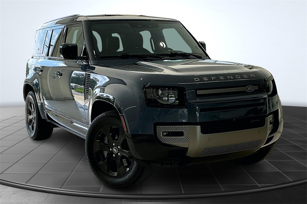 2022 Land Rover Defender X-Dynamic SE's photo