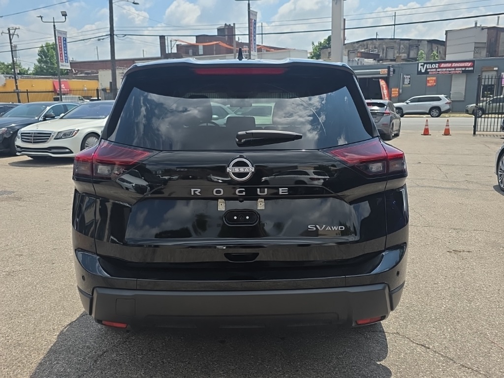used 2024 Nissan Rogue car, priced at $18,595