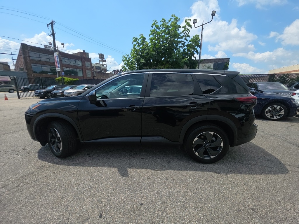 used 2024 Nissan Rogue car, priced at $18,595