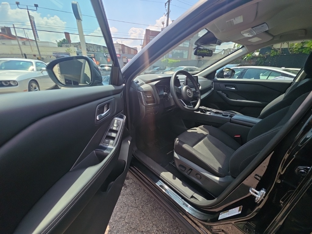 used 2024 Nissan Rogue car, priced at $18,595