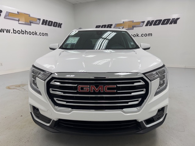 used 2024 GMC Terrain car, priced at $23,739