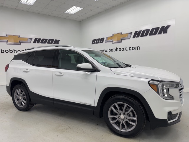 used 2024 GMC Terrain car, priced at $23,739