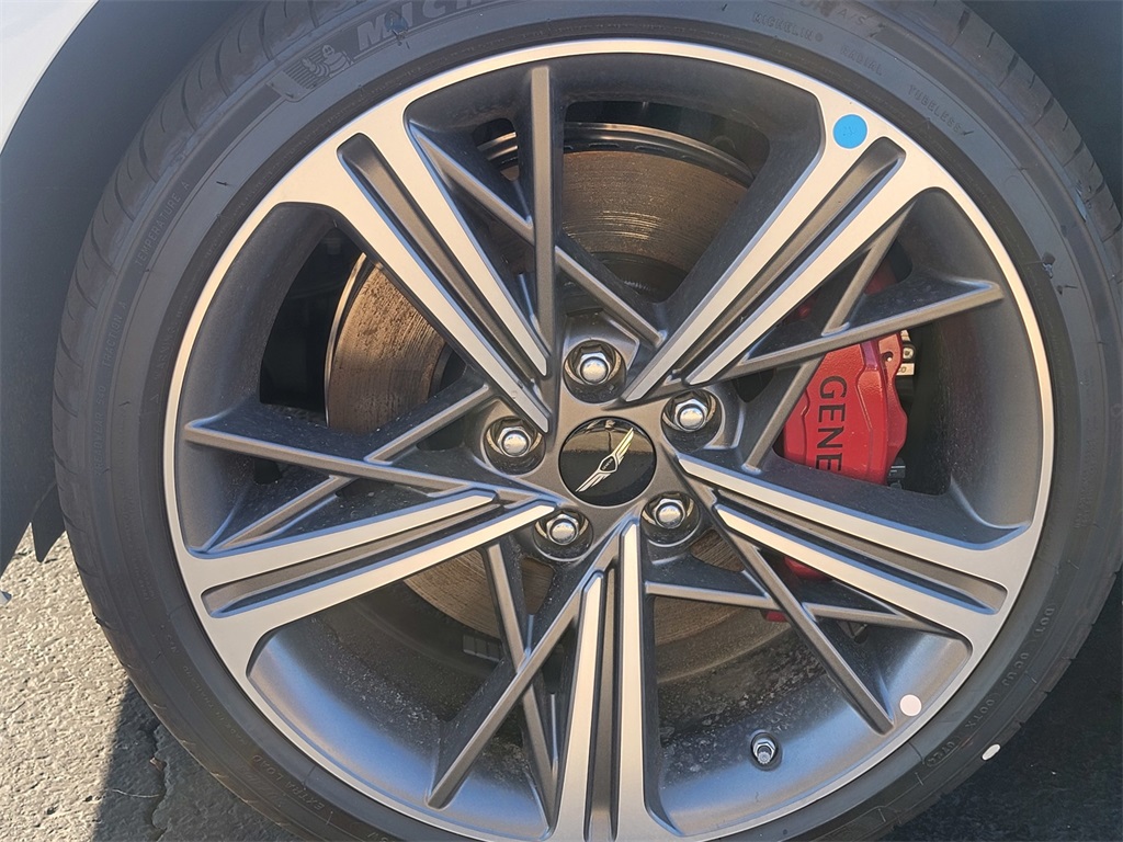 new 2025 Genesis G70 car, priced at $43,986