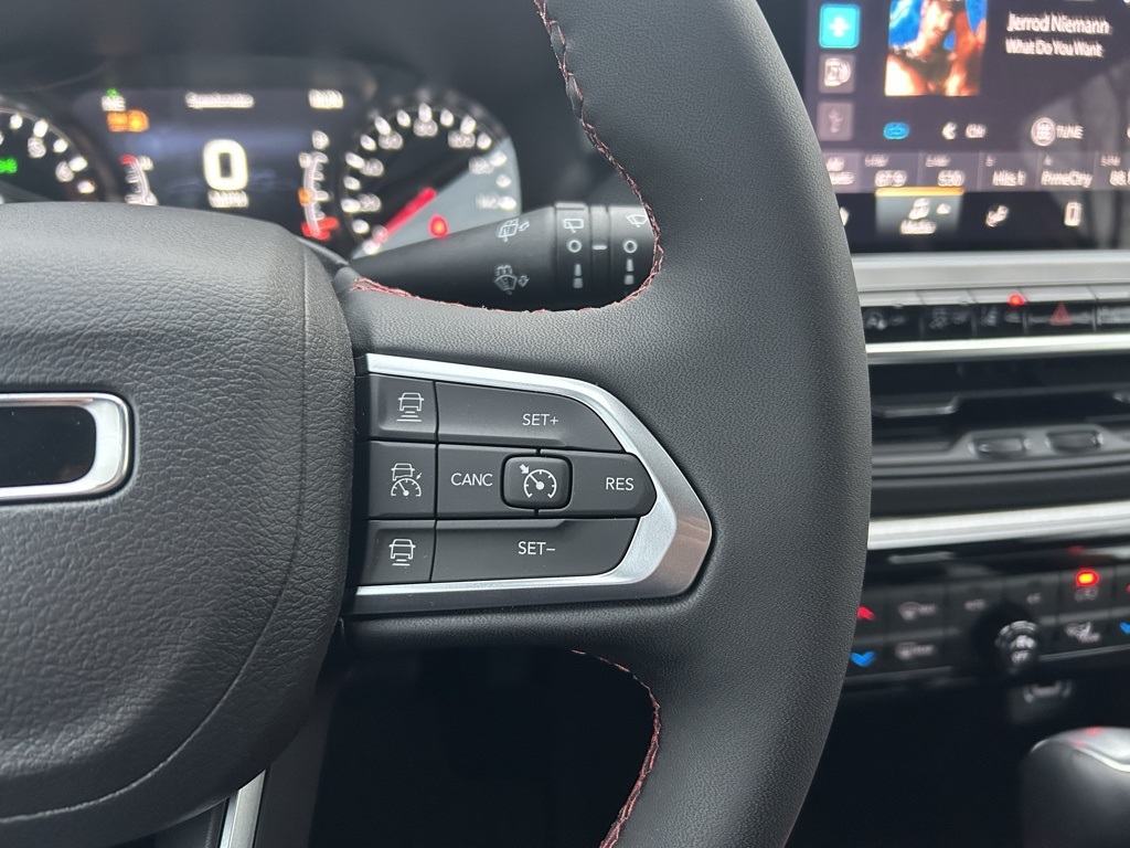 new 2026 Jeep Compass car, priced at $34,485