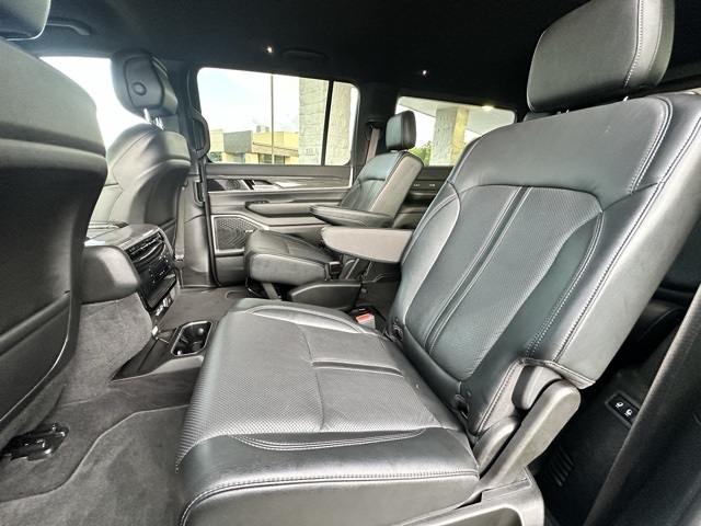 2022 Baltic Gray Metallic Clearcoat Jeep Wagoneer Series II 4X4 SUV