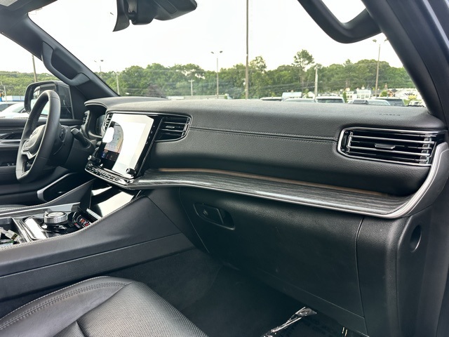2022 Baltic Gray Metallic Clearcoat Jeep Wagoneer Series II 4X4 SUV
