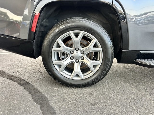 2022 Baltic Gray Metallic Clearcoat Jeep Wagoneer Series II 4X4 SUV