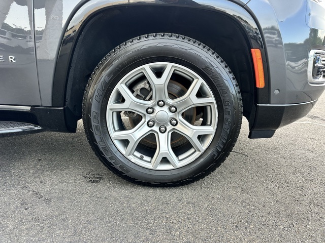 2022 Baltic Gray Metallic Clearcoat Jeep Wagoneer Series II 4X4 SUV