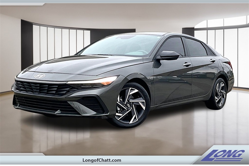 2025 Hyundai Elantra 