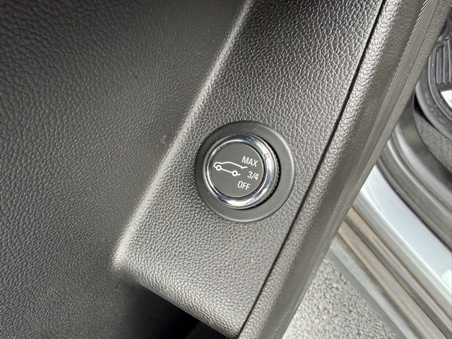 used 2020 Chevrolet Traverse car, priced at $20,339