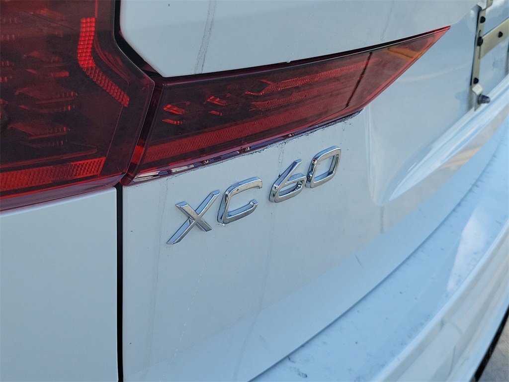new 2026 Volvo XC60 car, priced at $58,015