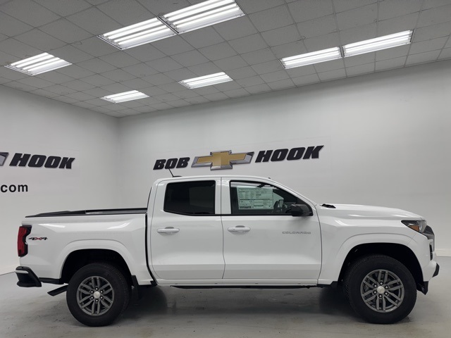 new 2025 Chevrolet Colorado car, priced at $36,290
