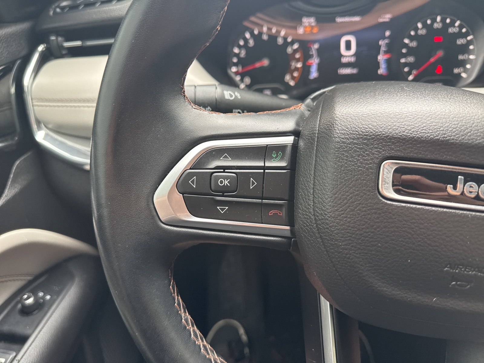 2022 Diamond Black Crystal Pearlcoat Jeep Compass Limited 4X4 SUV