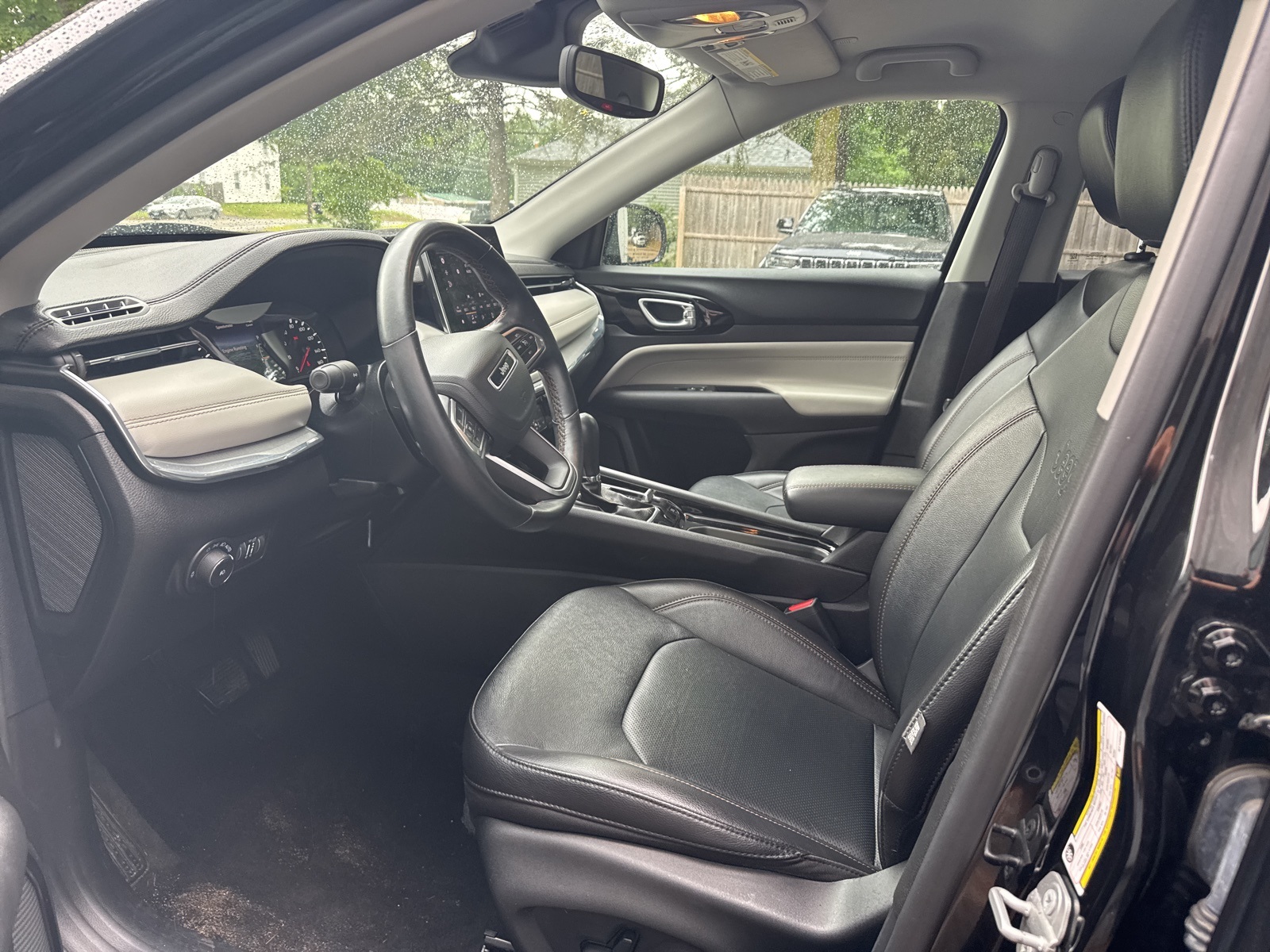 2022 Diamond Black Crystal Pearlcoat Jeep Compass Limited 4X4 SUV