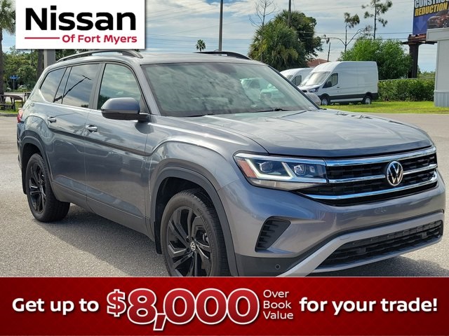 2022 Gray Volkswagen Atlas 3.6L V6 SE w/Technology AWD SUV