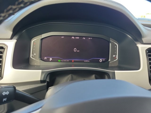 2022 Gray Volkswagen Atlas 3.6L V6 SE w/Technology AWD SUV