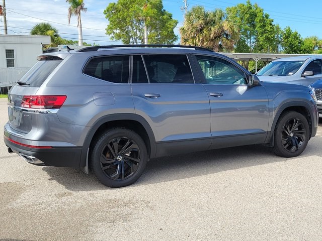 2022 Gray Volkswagen Atlas 3.6L V6 SE w/Technology AWD SUV